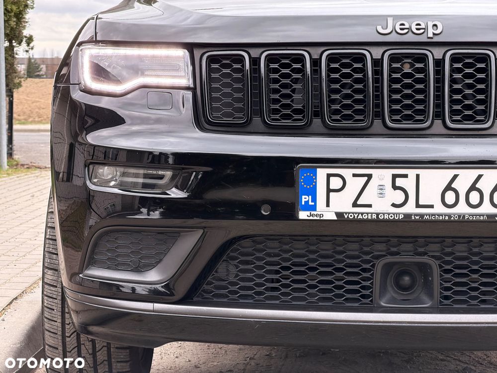 Jeep Grand Cherokee ver-3-6-v6-summit - 18