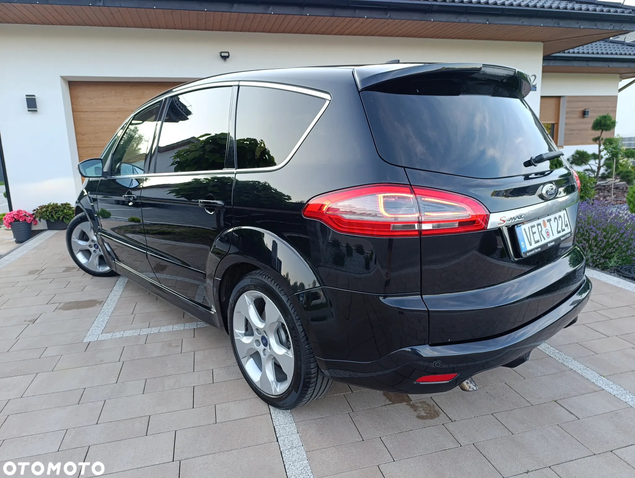 Ford S-Max - 9