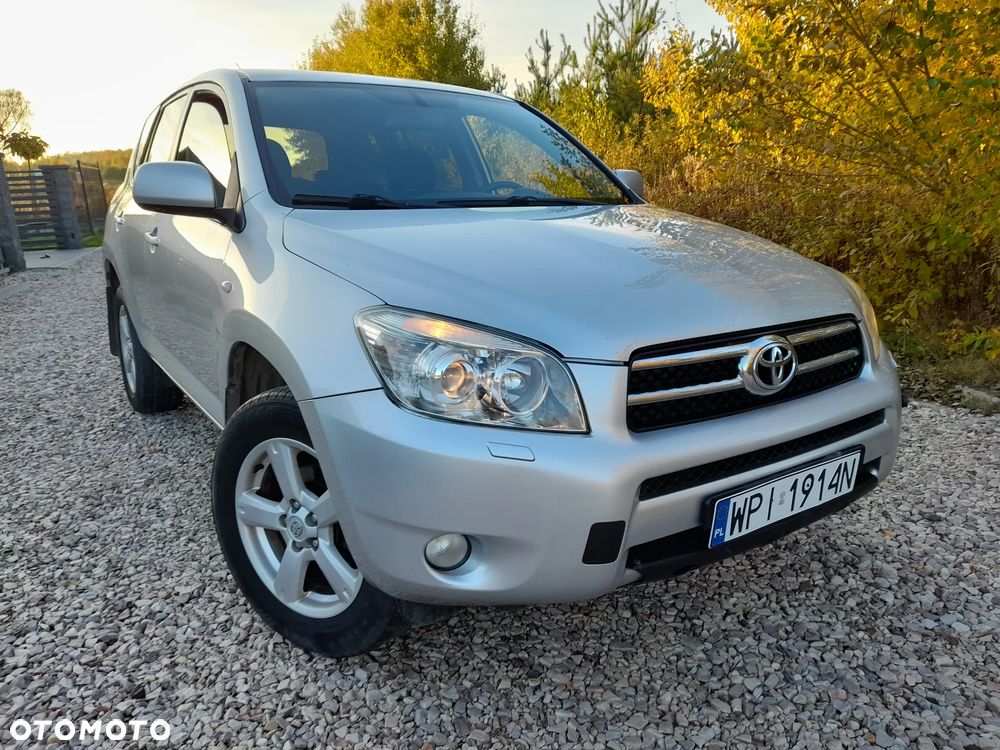 Toyota RAV4 2.0 VVT-i Sol - 1