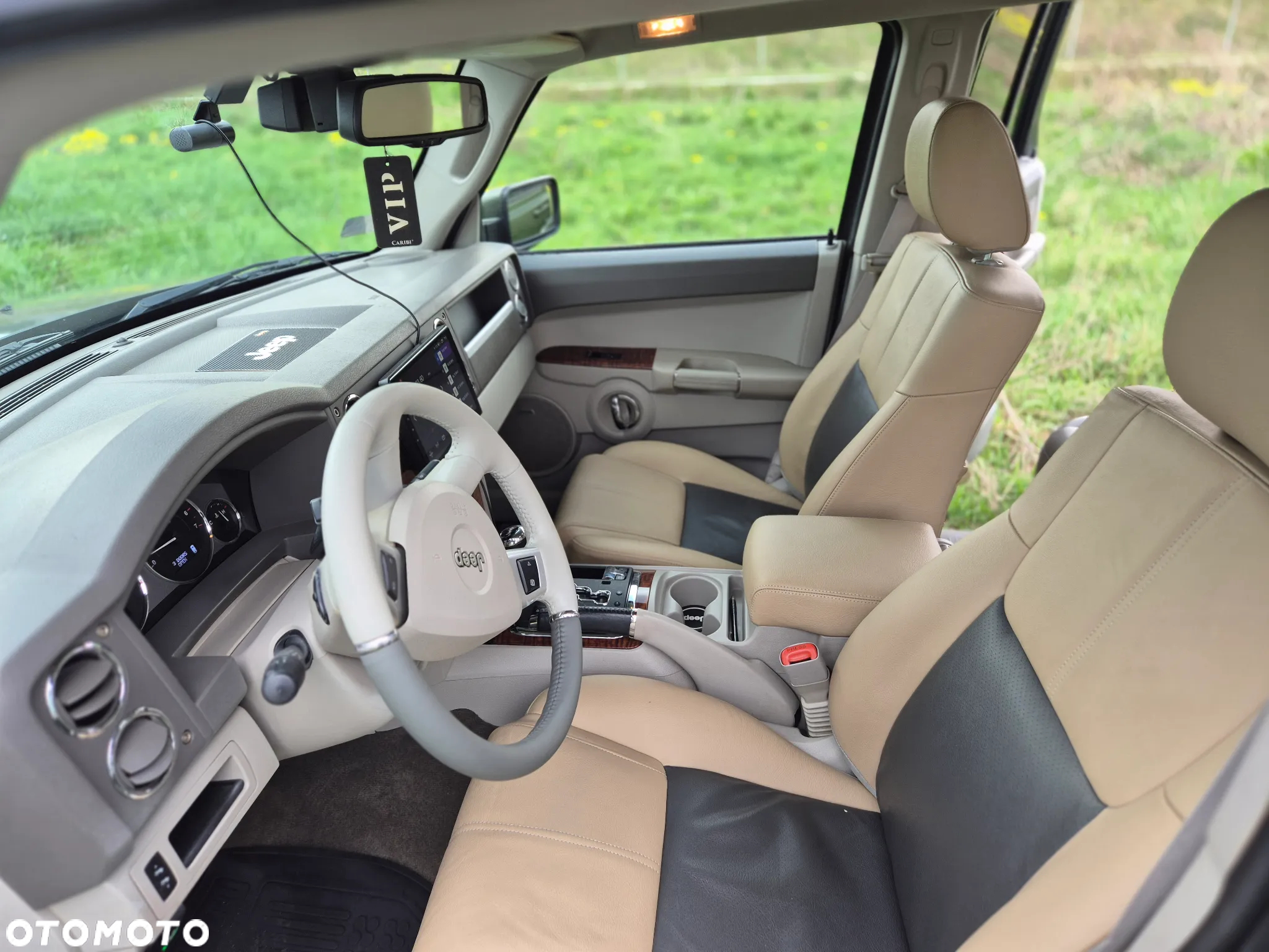 Jeep Commander 4.7 V8 - 14