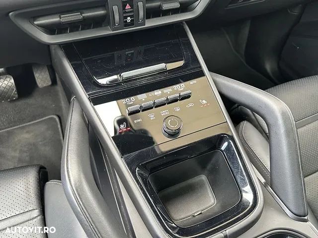 Porsche Cayenne E-Hybrid - 14