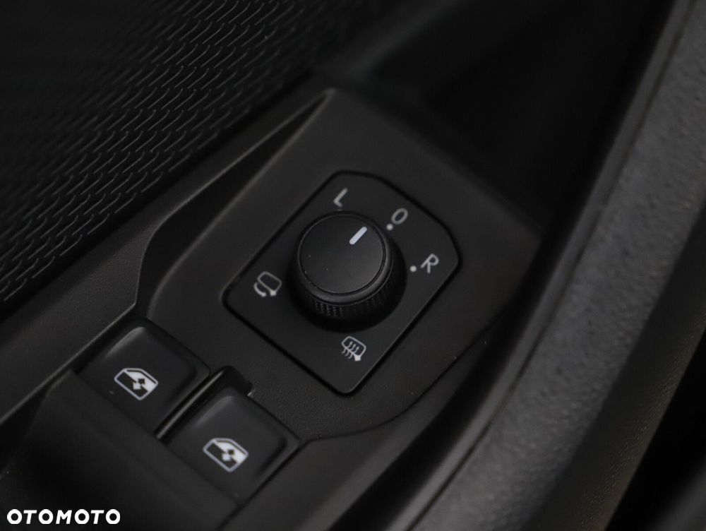 Skoda Octavia 2.0 TDI RS DSG - 24