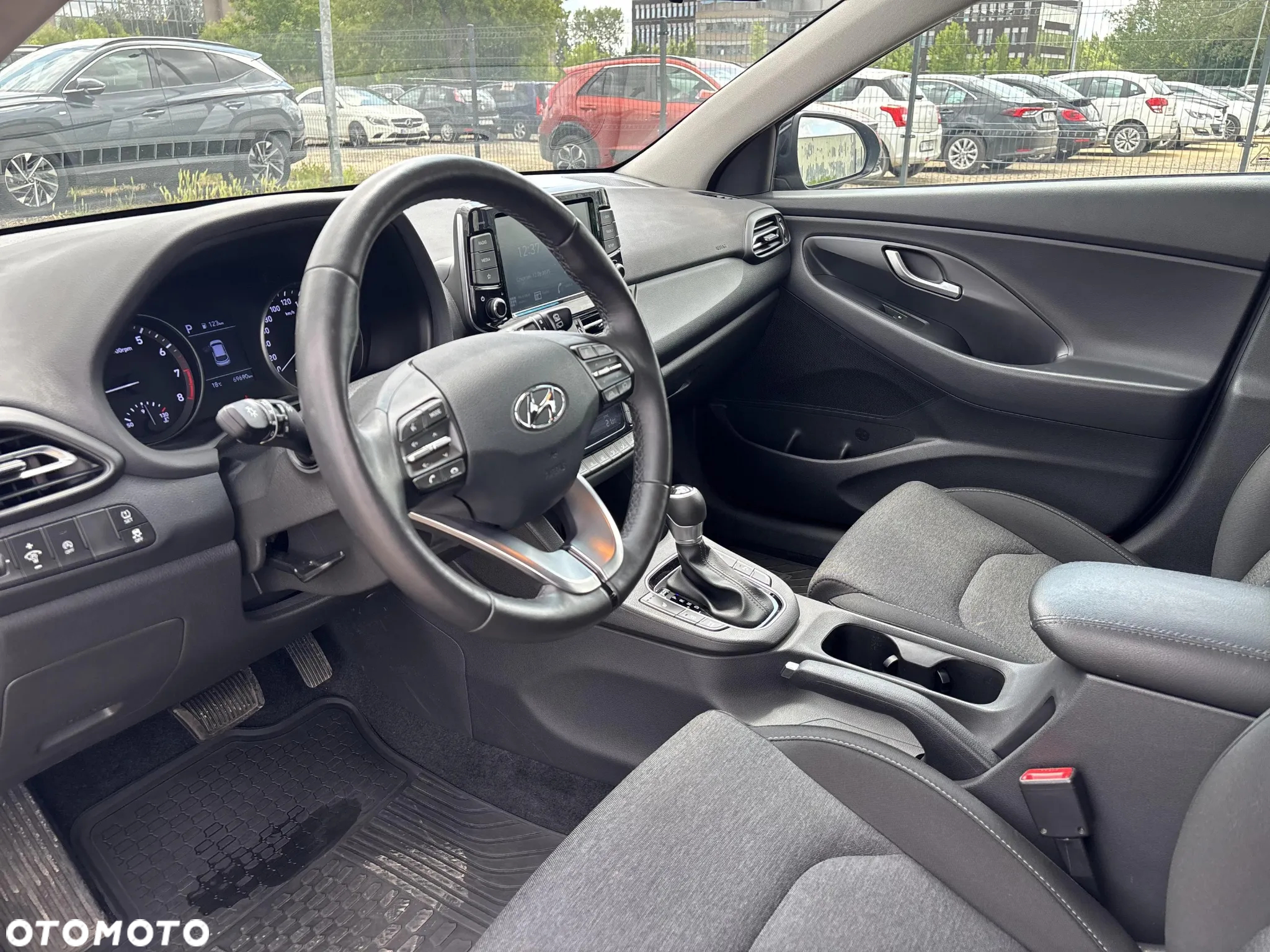 Hyundai i30 1.0 T-GDI Smart DCT - 9