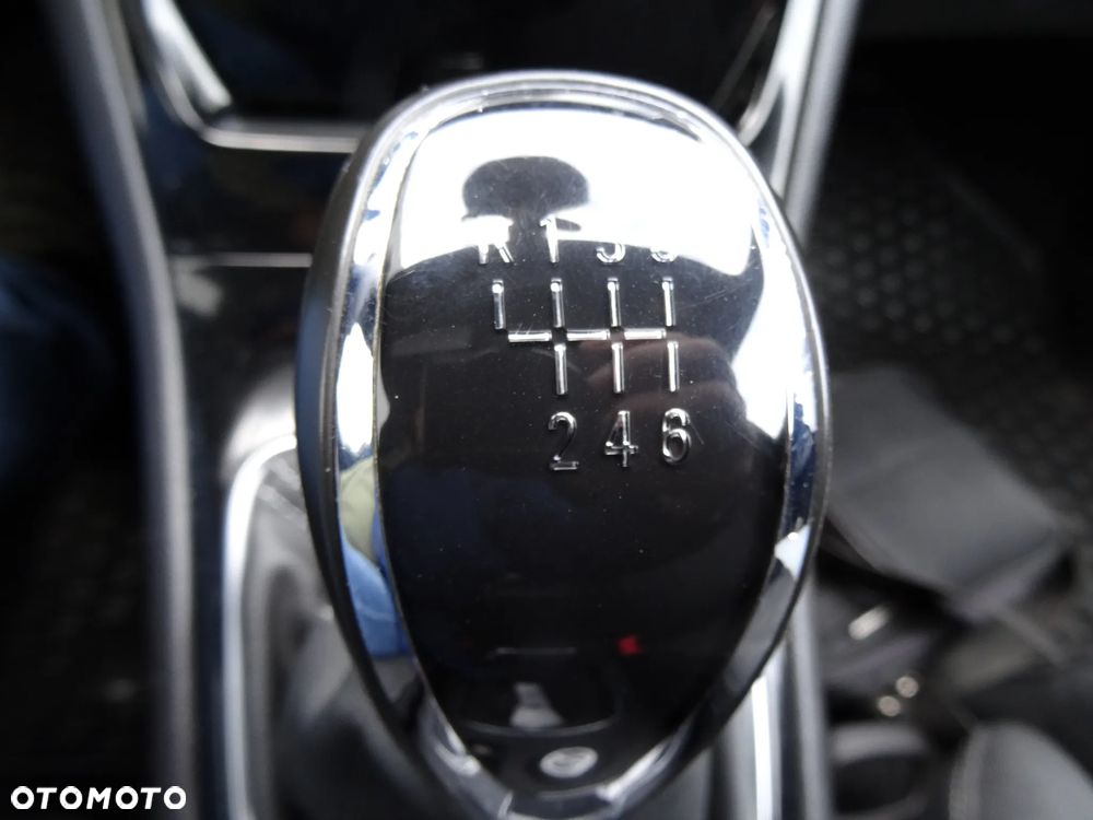 Opel Astra 1.4 Turbo Start/Stop Innovation - 13