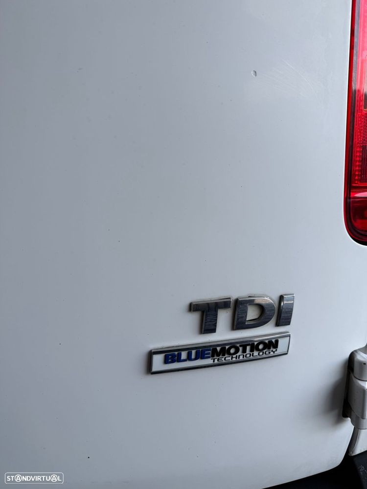 VW Caddy 1.6 TDi BlueMotion - 11