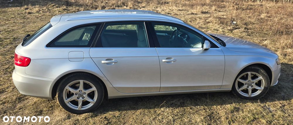 Audi A4 Avant 2.0 TDI DPF - 6