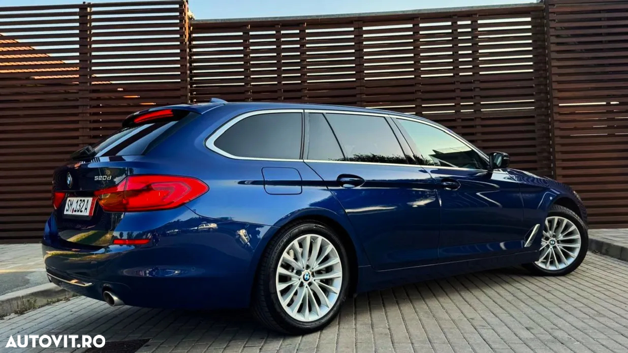 BMW Seria 5 520d Touring Aut. Luxury Line - 8