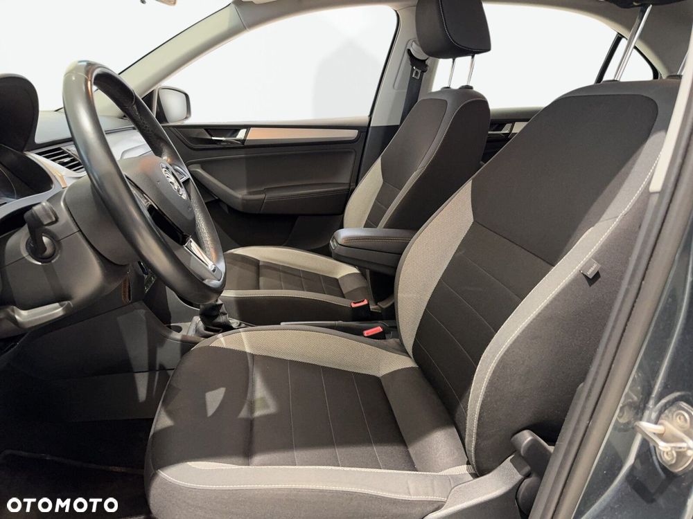 Skoda RAPID 1.0 TSI Ambition - 9