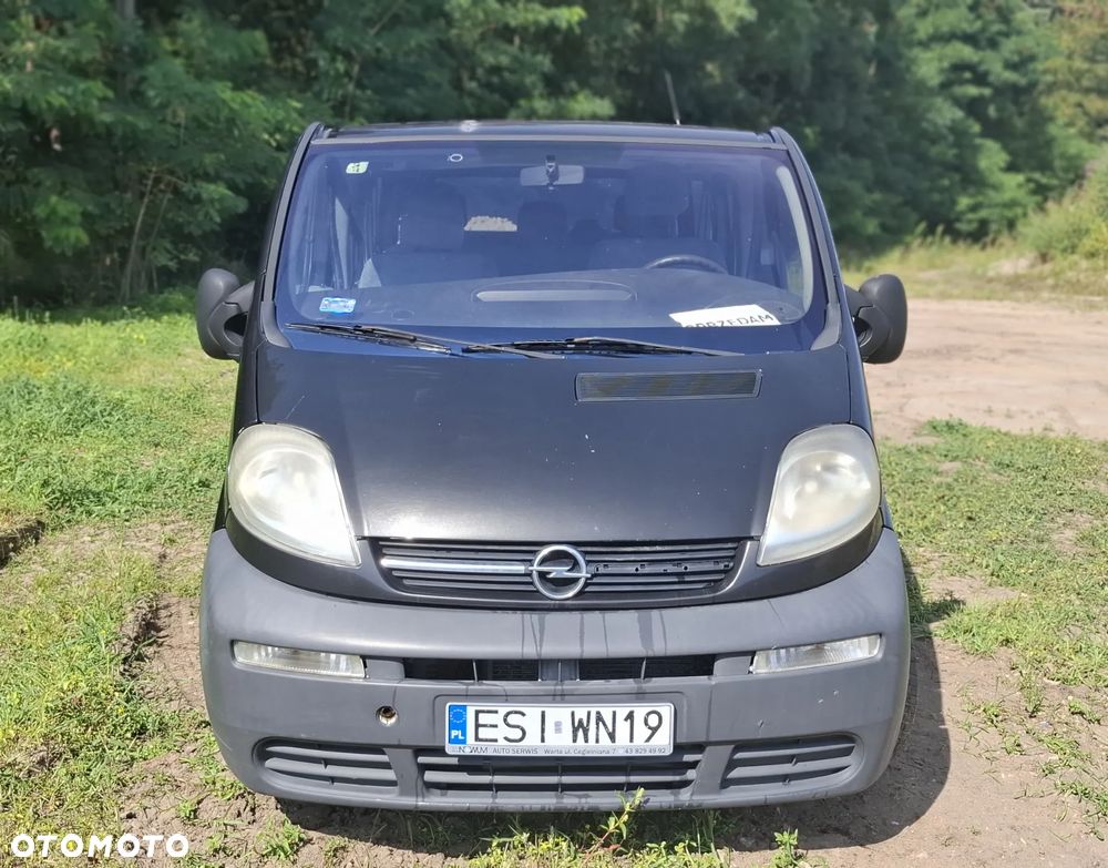Opel Vivaro - 8