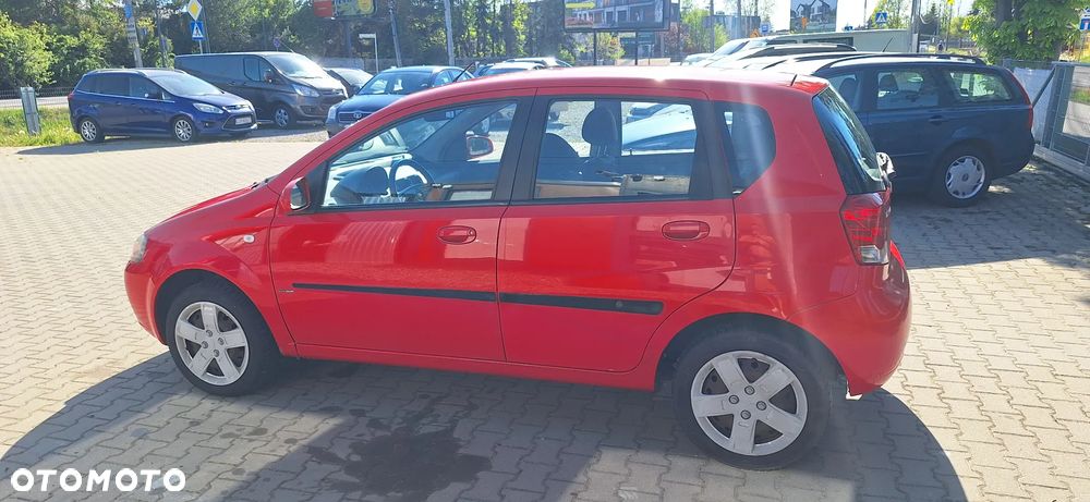 Chevrolet Aveo 1.2 Premium - 8