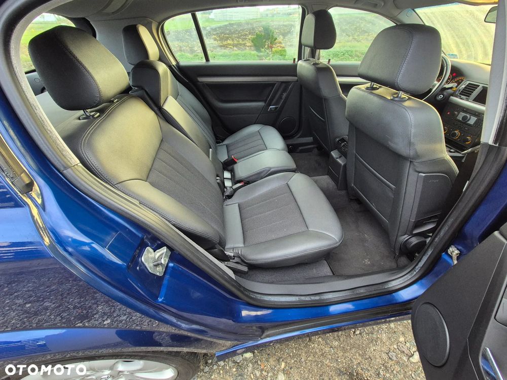 Opel Signum 1.9 CDTI Business Plus - 30