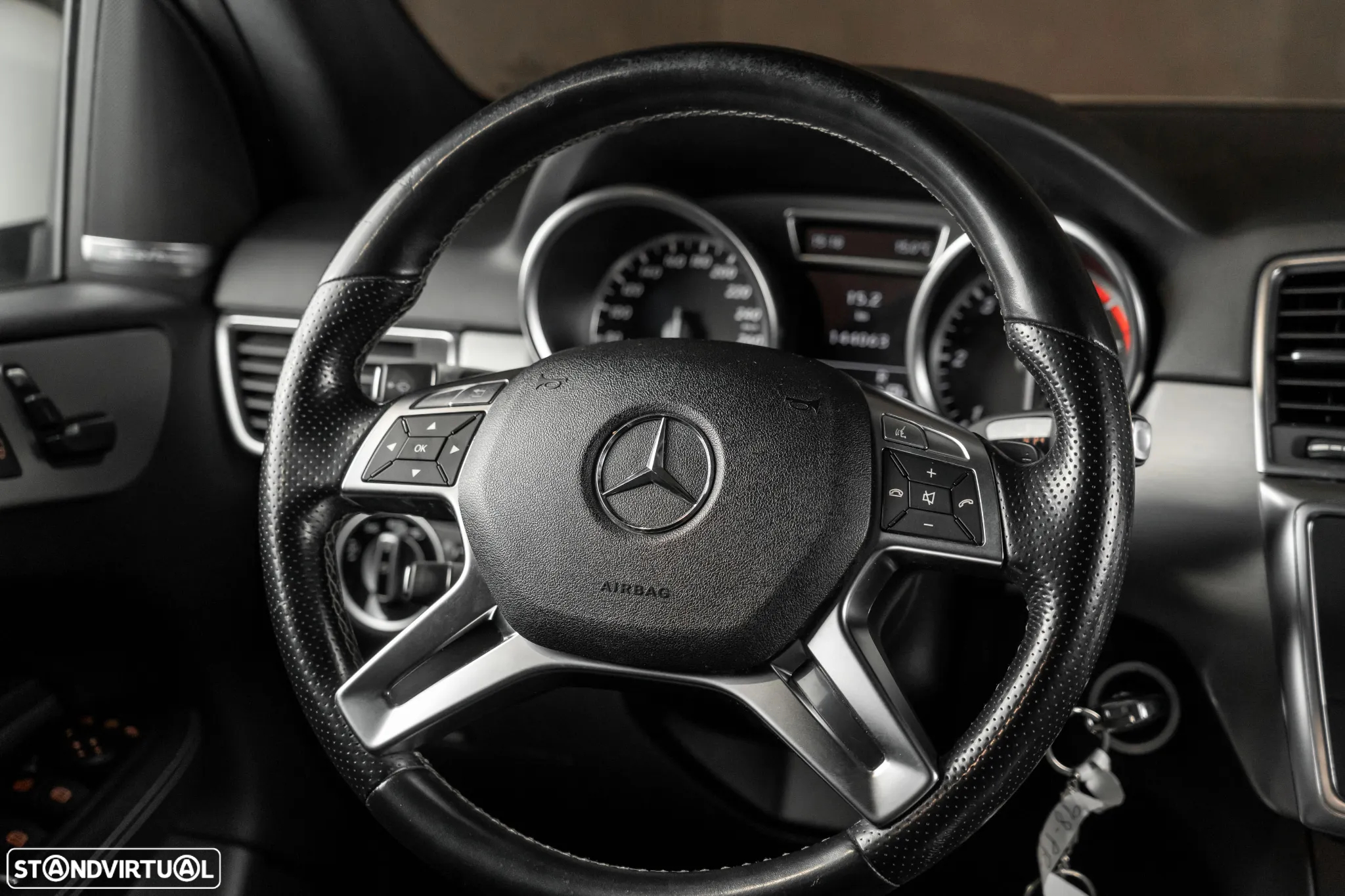 Mercedes-Benz ML 250 BlueTEC 4MATIC 7G-TRONIC - 9