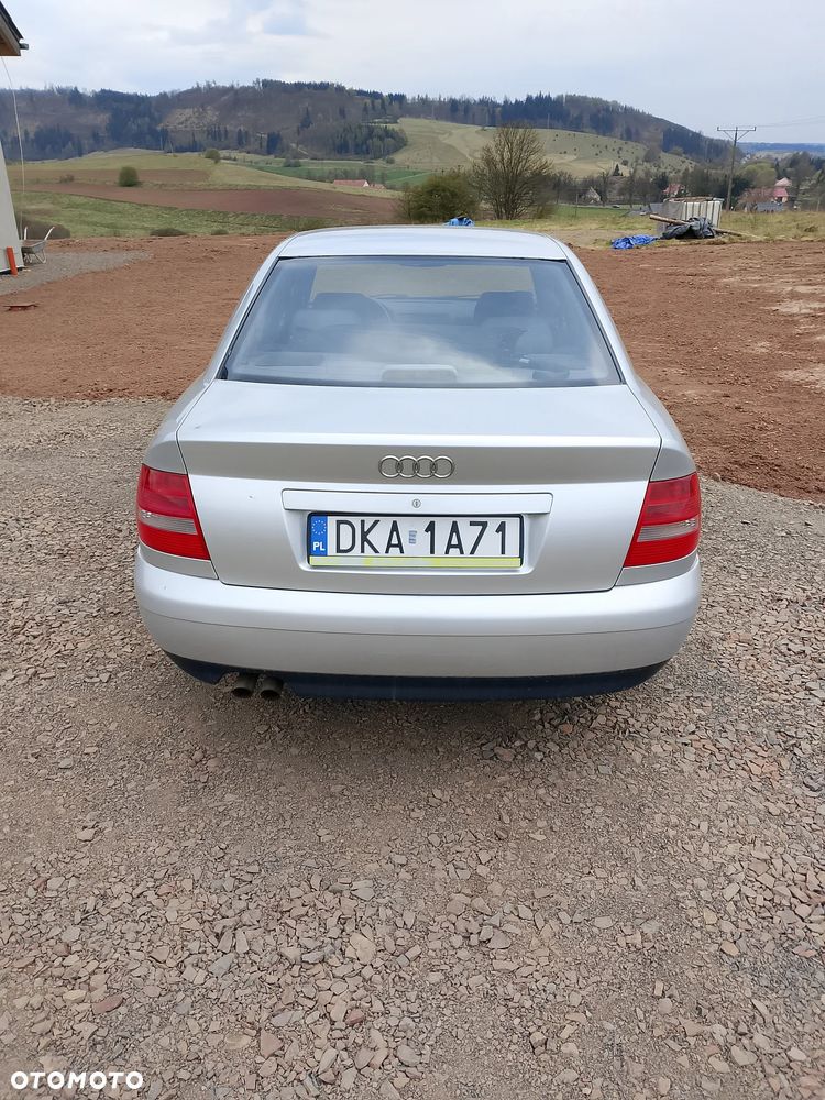 Audi A4 Limousine 1.8T - 7
