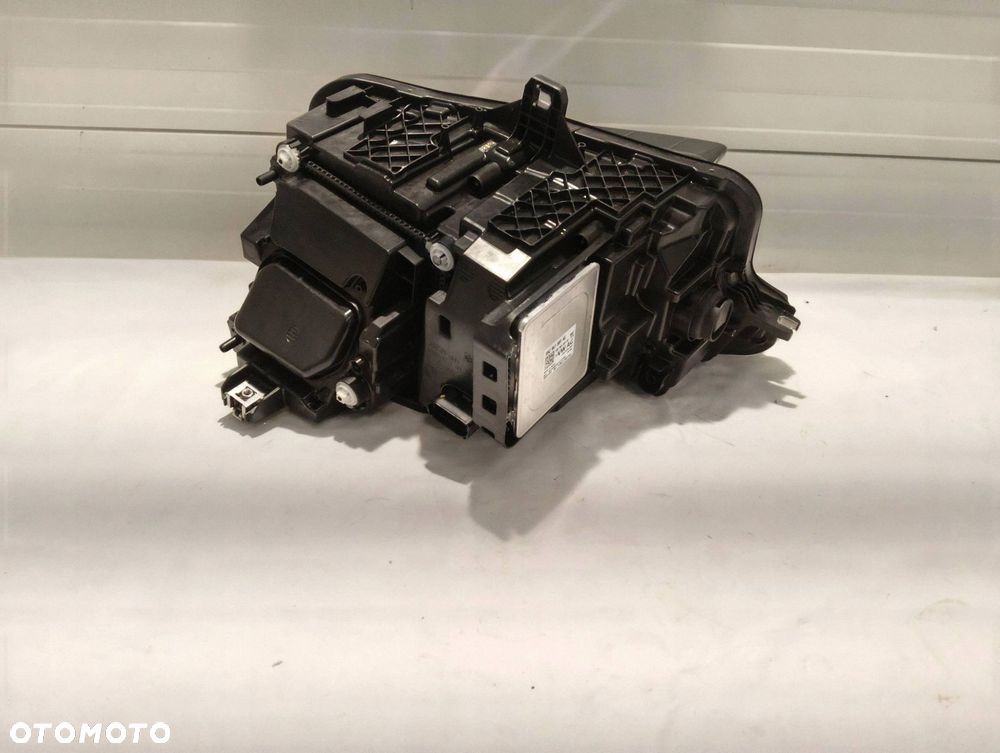 audi a6 etron 85e full led przód strona prawa 85e941040r - 6