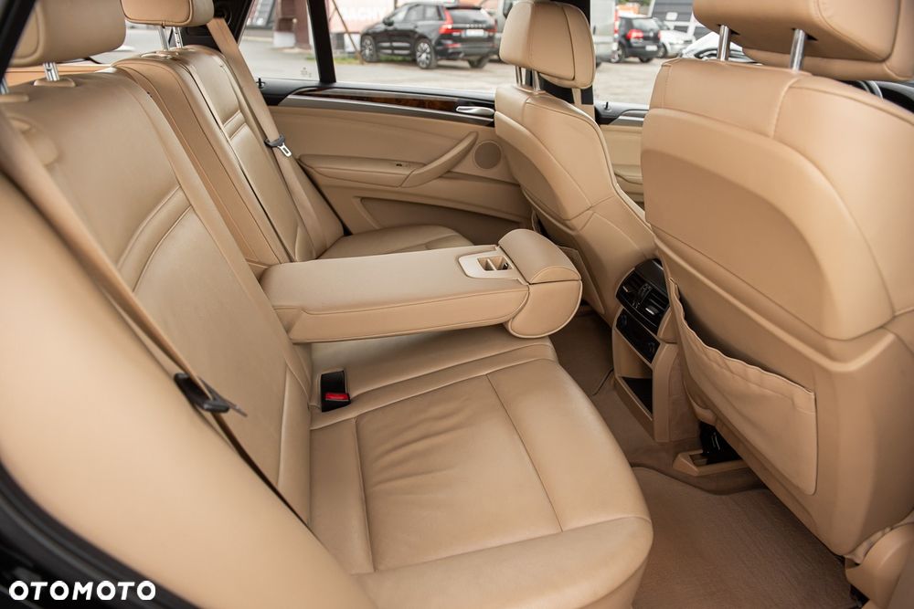 BMW X5 xDrive30d - 29