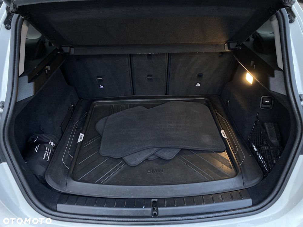 BMW Seria 2 218i - 28