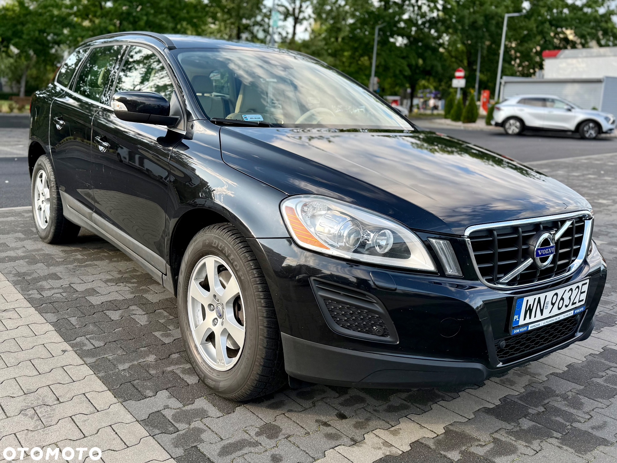 Volvo XC 60 2.4D AWD Momentum - 4