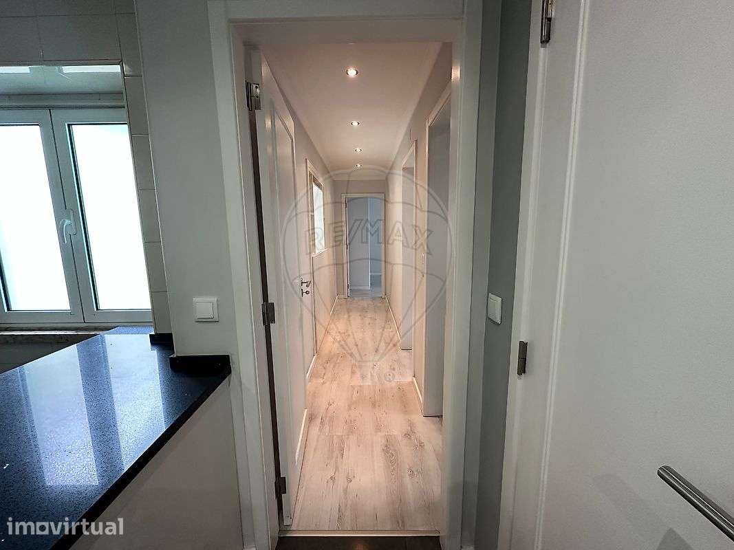 Apartamento T2 para arrendamento - Grande imagem: 5/15