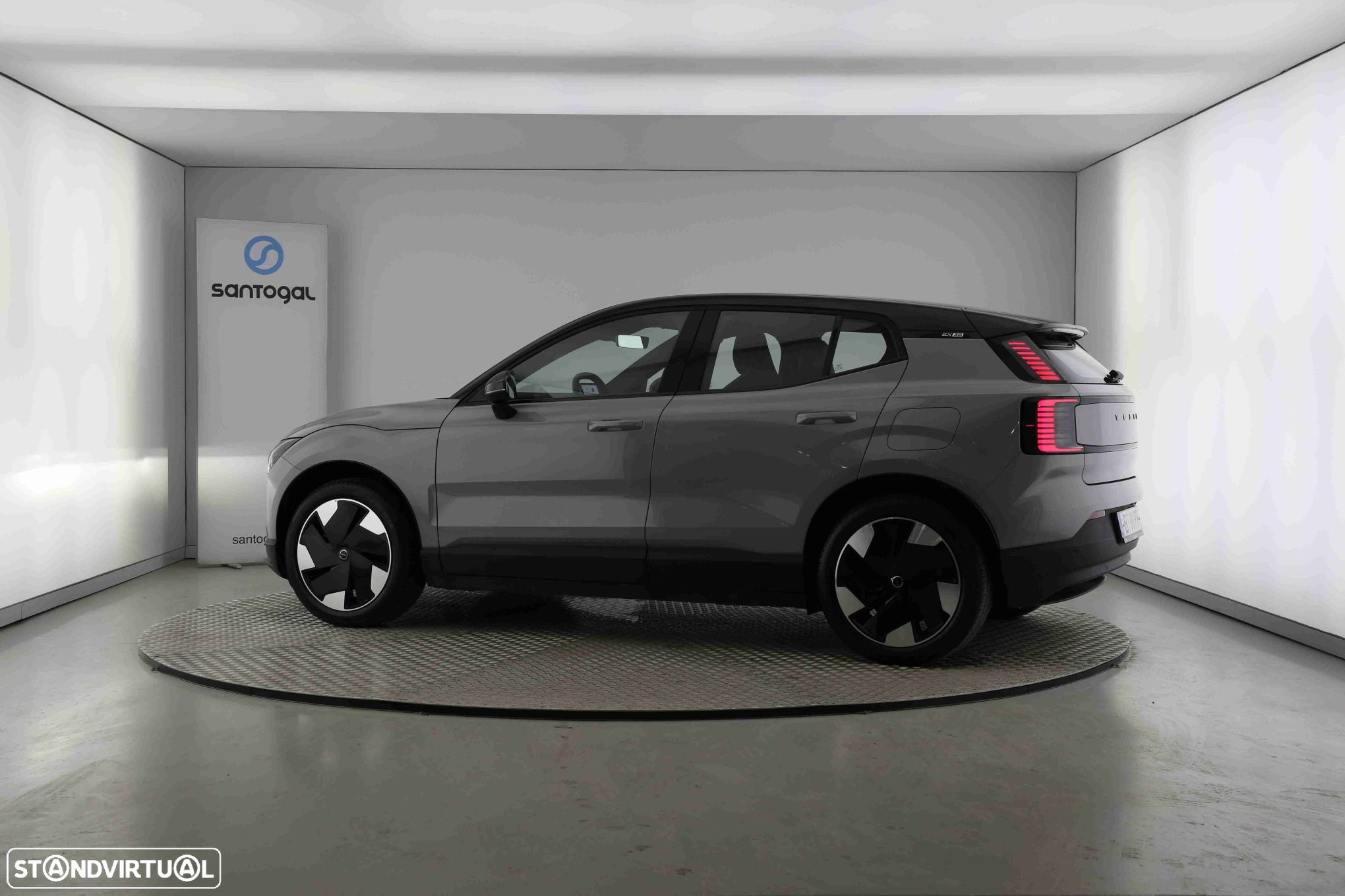Volvo EX30 69 kWh Single Motor Extended Range Plus - 3
