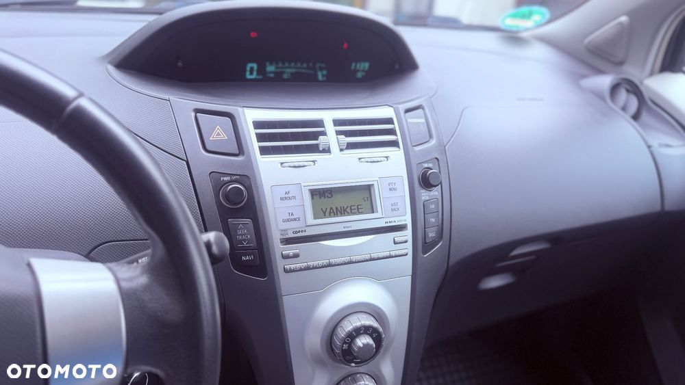 Toyota Yaris 1.33 VVT-i Edition - 19
