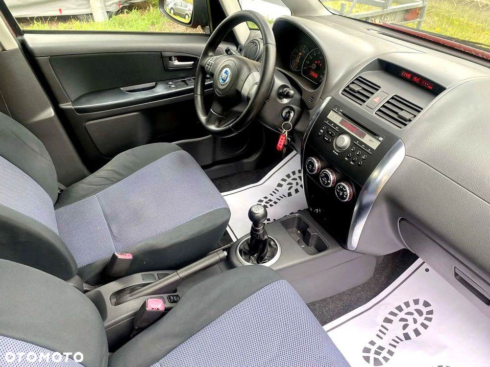 Fiat Sedici 1.6 16V 4x4 Emotion - 18