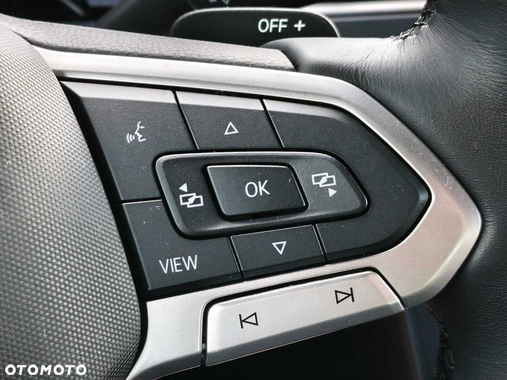 Volkswagen Polo 1.0 TSI R-Line DSG - 24
