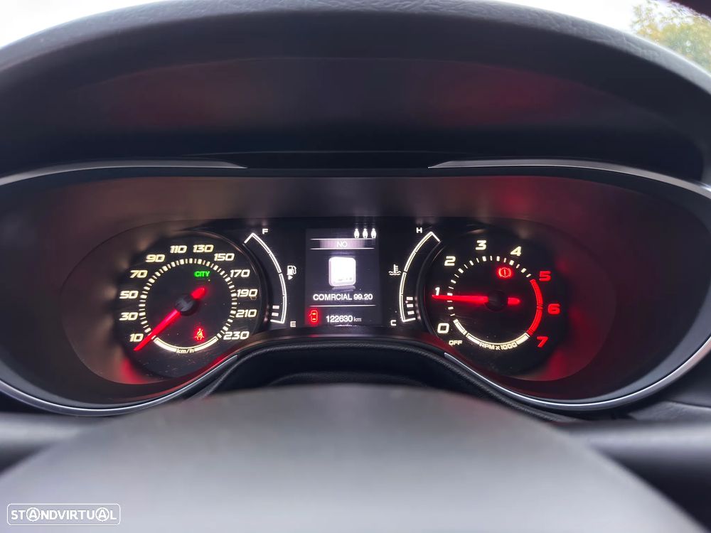 Fiat Tipo Station Wagon 1.6 M-Jet Lounge - 17