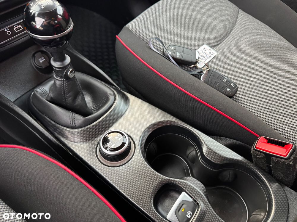 Fiat 500X 1.4 MultiAir Pop Star - 37