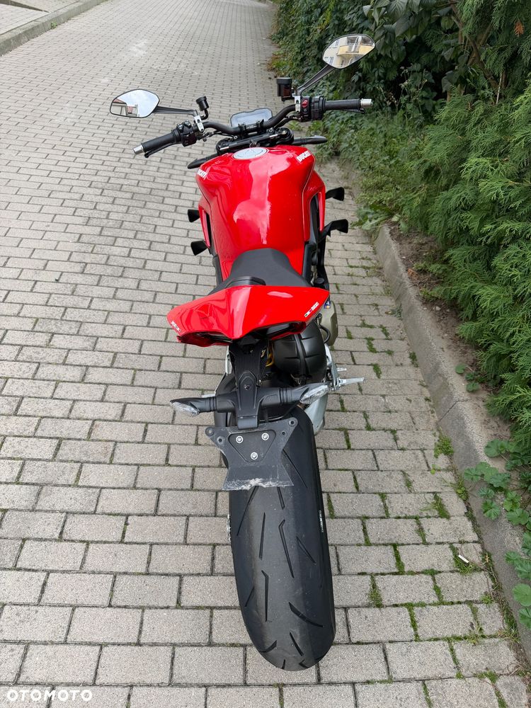 Ducati Streetfighter V4 - 8