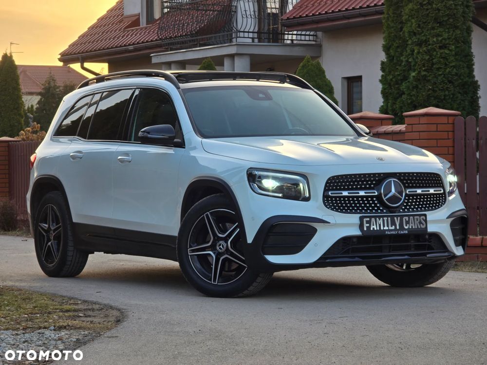 Mercedes-Benz GLB 200 d 4-Matic AMG Line 8G-DCT - 8
