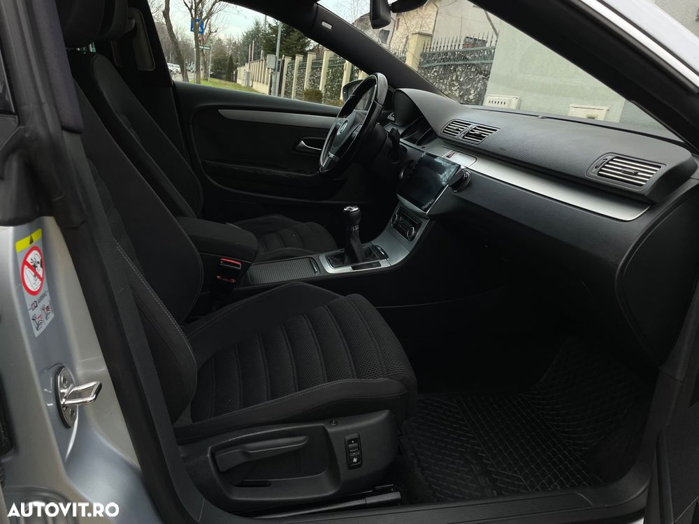 Volkswagen Passat CC - 9