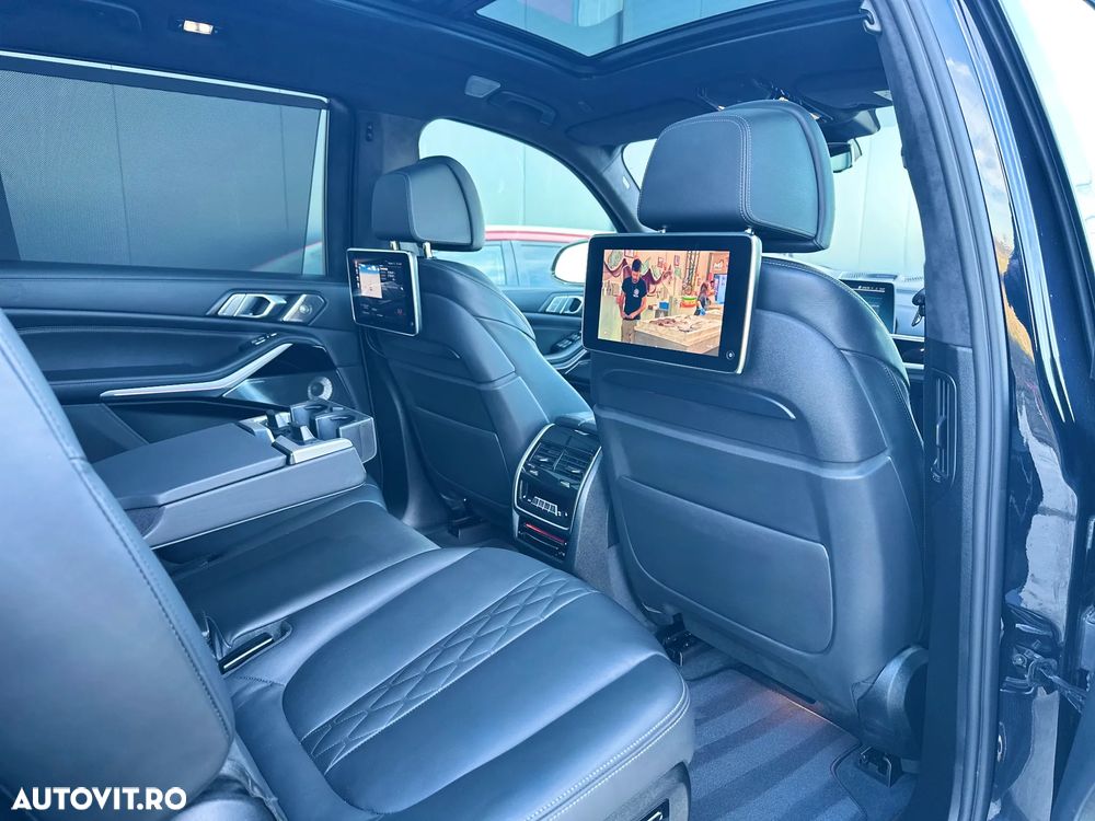 BMW X7 xDrive40d MHEV - 32