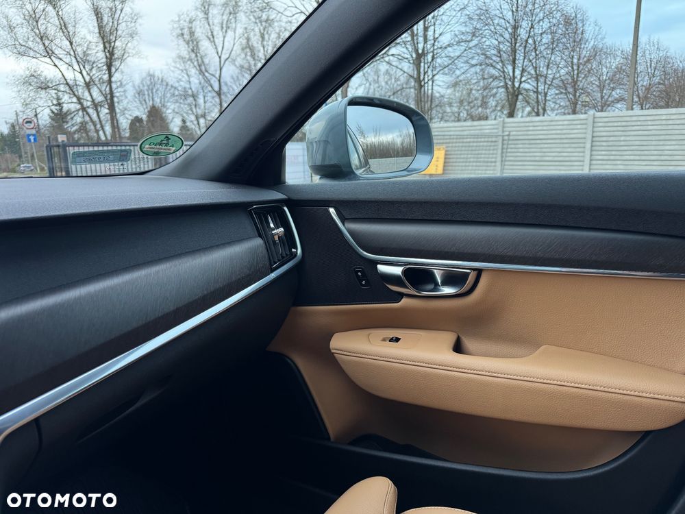 Volvo V90 Cross Country D4 AWD Geartronic Pro - 24