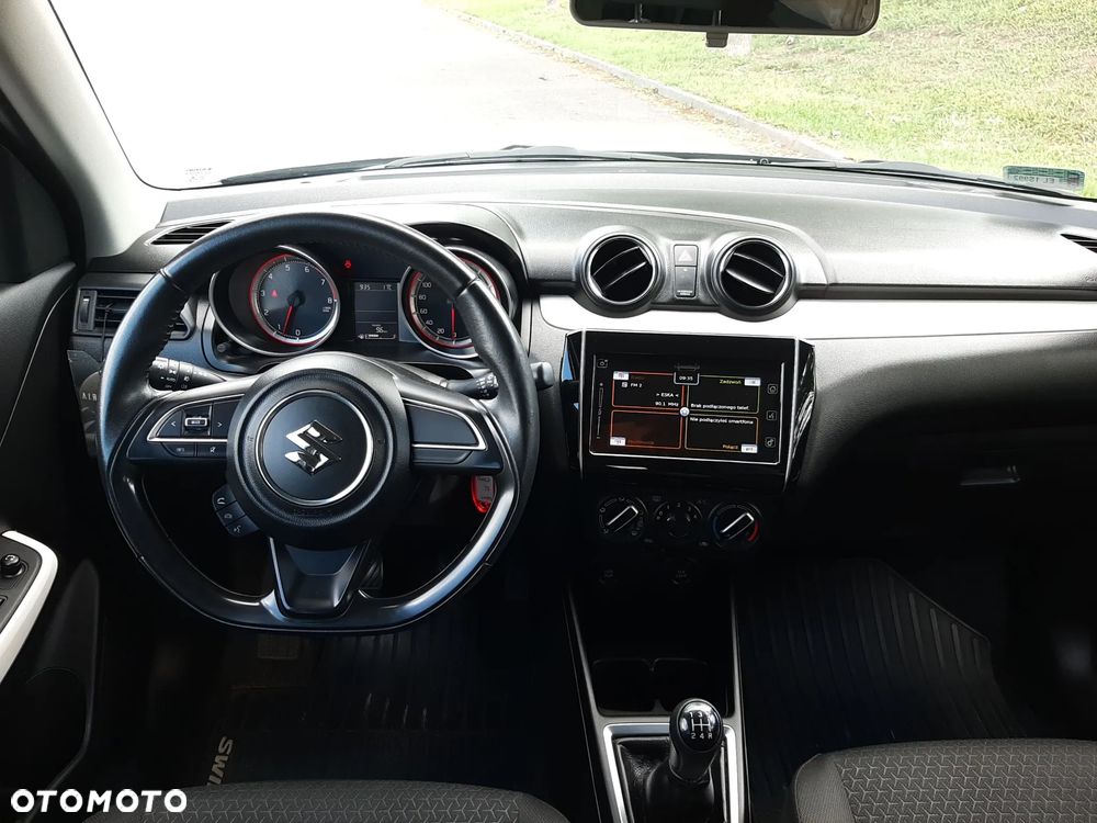 Suzuki Swift 1.2 Premium - 17
