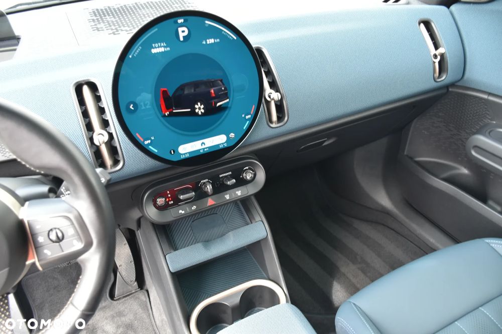 MINI Countryman SE ALL4 66.5kWh Linia Favoured - 23