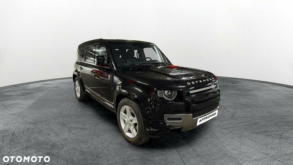Land Rover Defender - 2