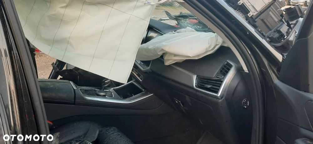 BMW X5 xDrive30d xLine - 6