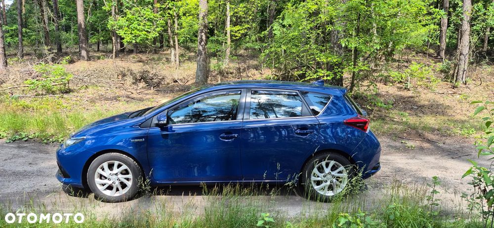 Toyota Auris Hybrid 135 Active - 4