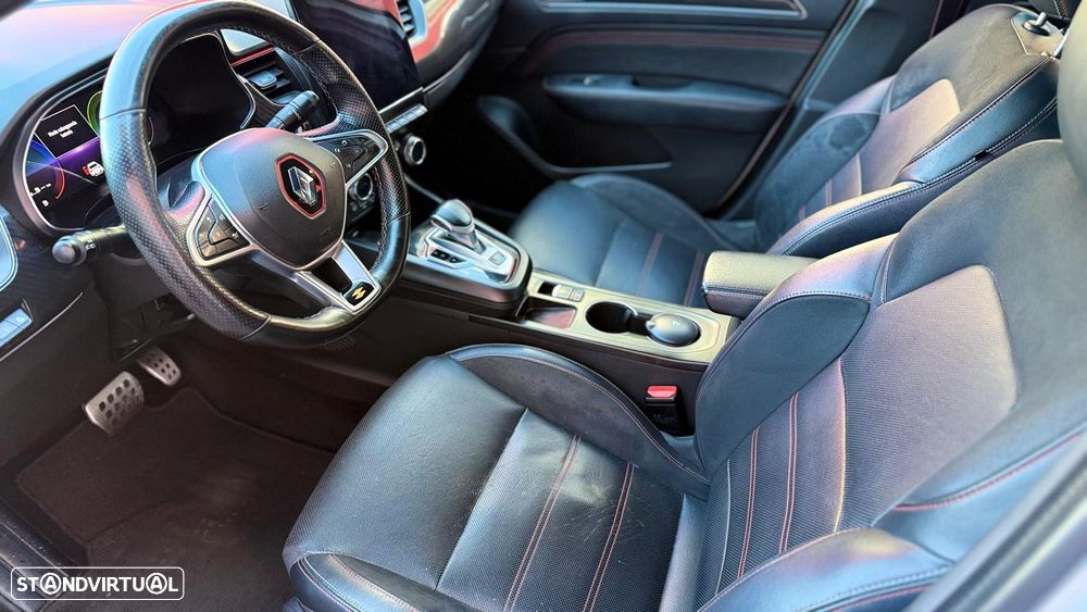 Renault Arkana 1.6 E-Tech R.S.Line - 25