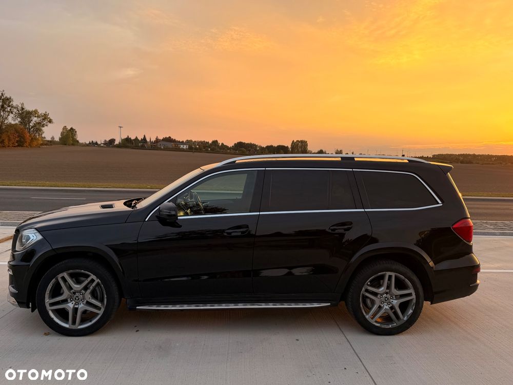 Mercedes-Benz GL 350 BlueTec 4-Matic - 8
