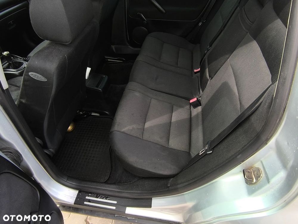Volkswagen Passat 1.9 TDI Basis - 22