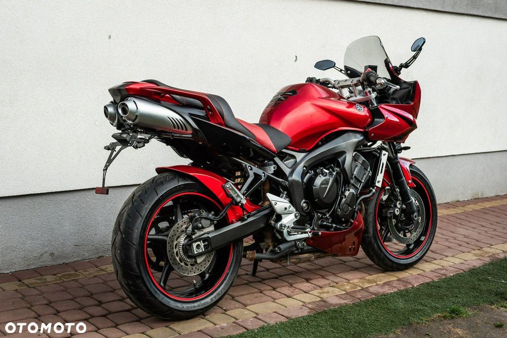 Yamaha FZ - 4