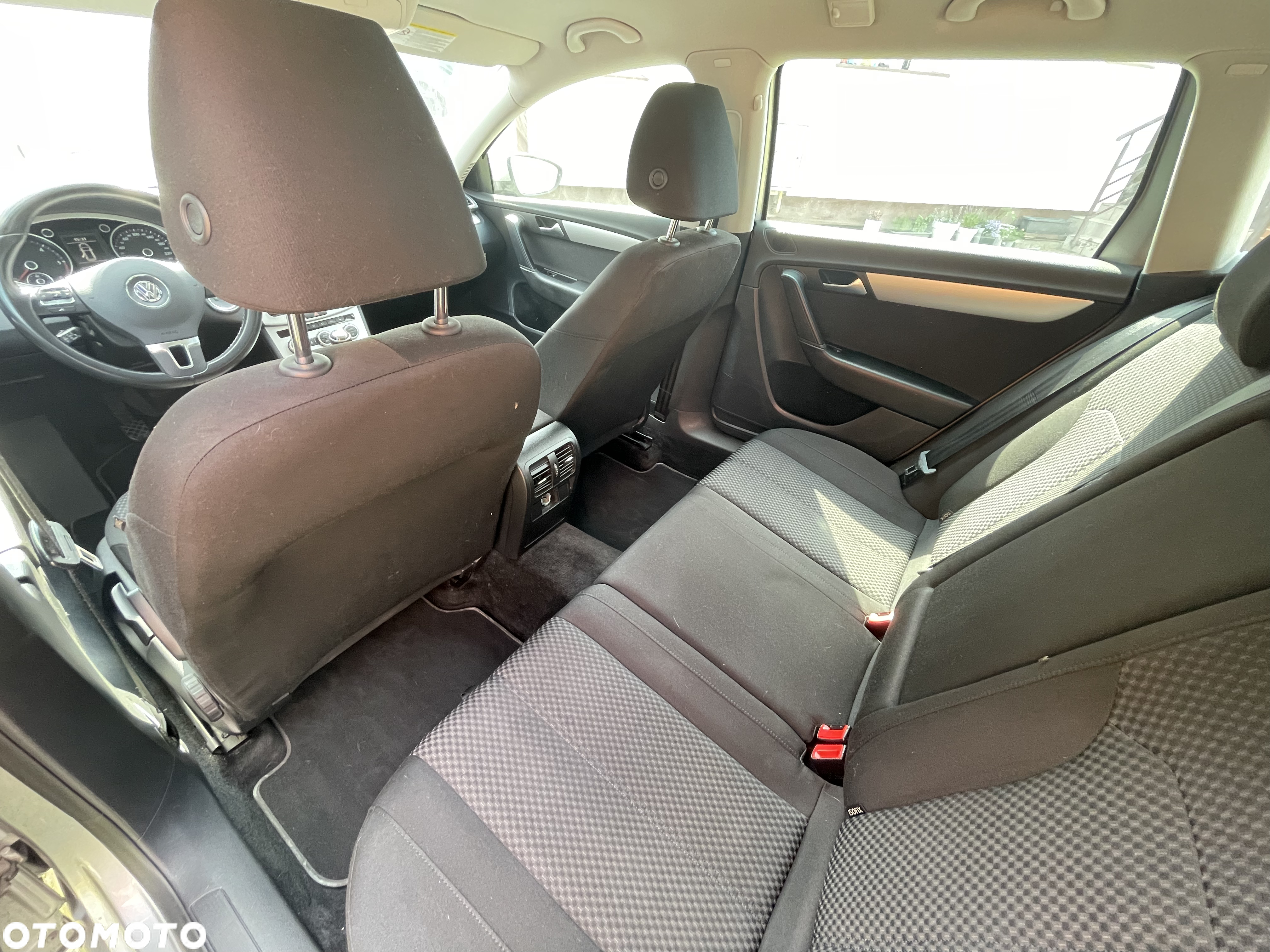 Volkswagen Passat - 7