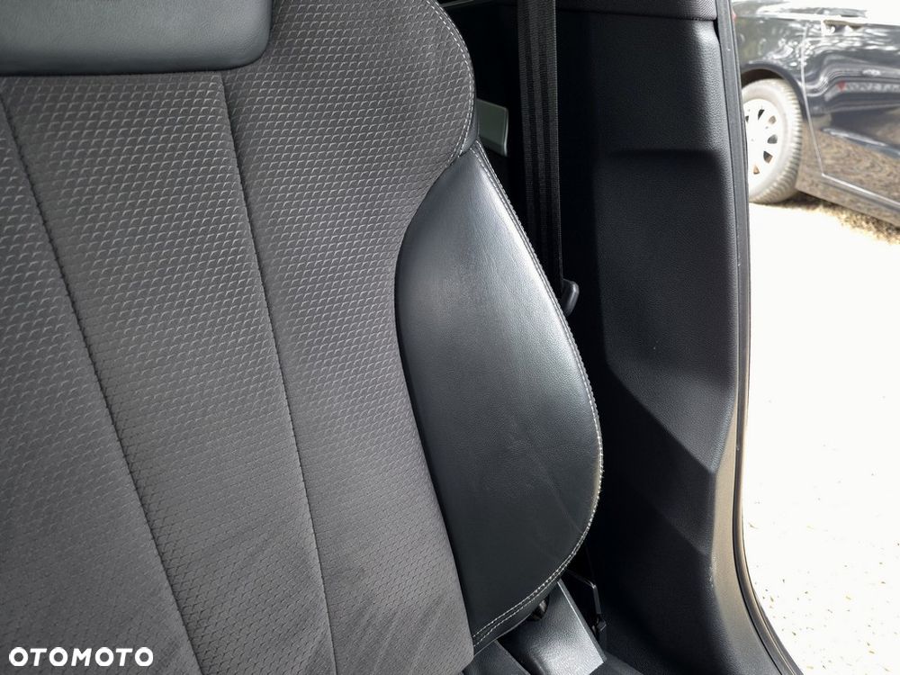 Audi A4 Avant 2.0 TDI Quattro Sport S tronic - 16