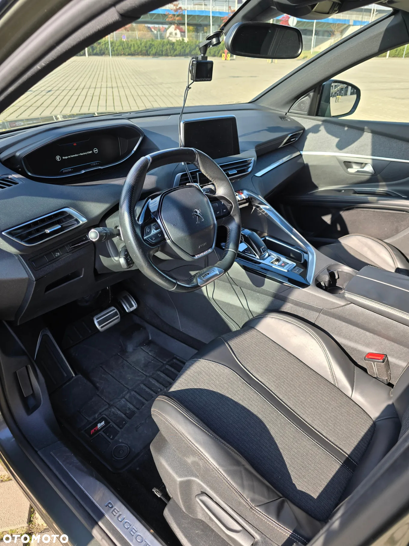 Peugeot 5008 THP 165 EAT6 Stop & Start Allure - 13