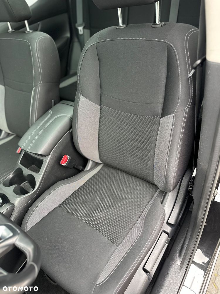 Nissan Qashqai 1.5 dCi TEKNA - 26