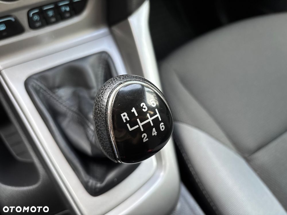 Ford Focus - 11