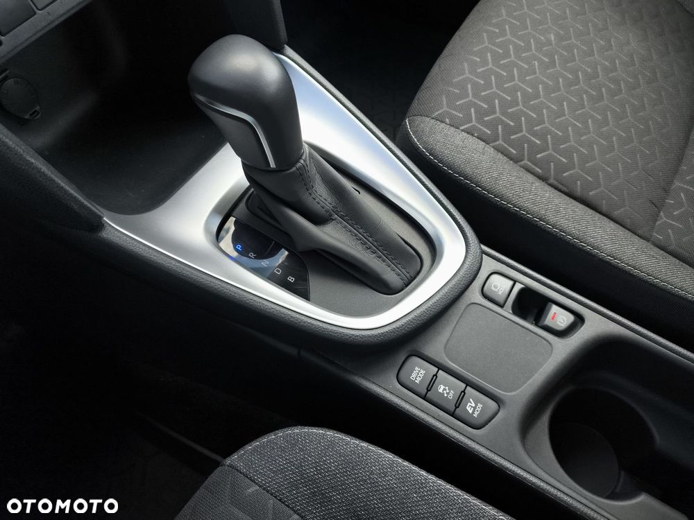 Toyota Yaris Cross Hybrid 1.5 Comfort - 24