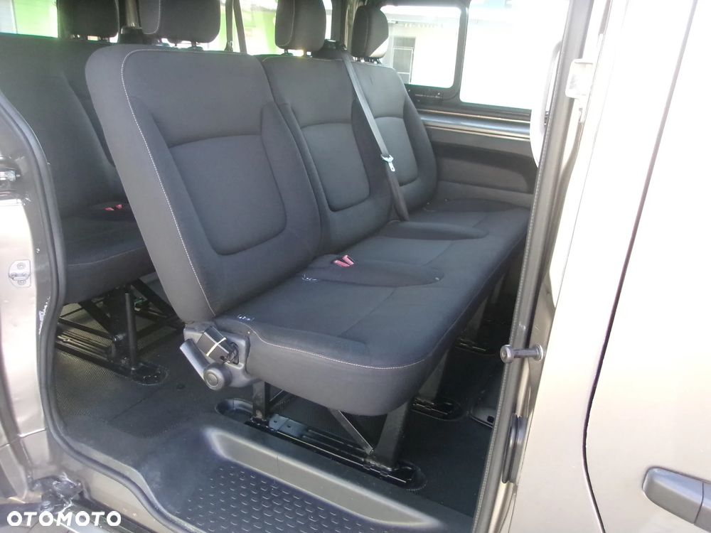 Renault Trafic ENERGY Grand Spaceclass - 8