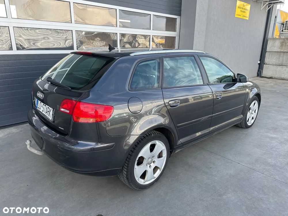 Audi A3 Sportback 2.0 TFSI Ambition - 4